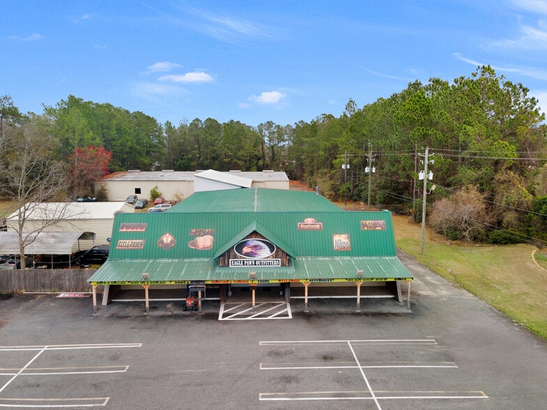 More Photos Of 2023 Memorial Dr, Waycross General Retail For Sale