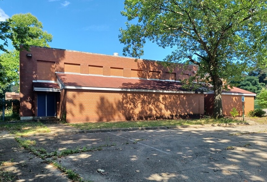 More Photos Of 200 Penn School Rd, Verona Schools For Sale