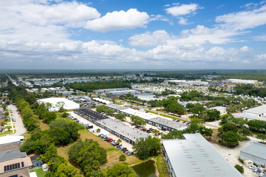 More Photos Of 4155 Dow Rd, Melbourne Unknown For Lease