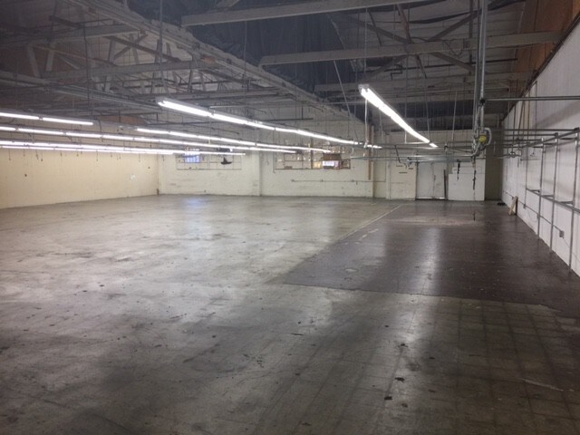 More Photos Of 2601 S Broadway, Los Angeles Warehouse For Lease