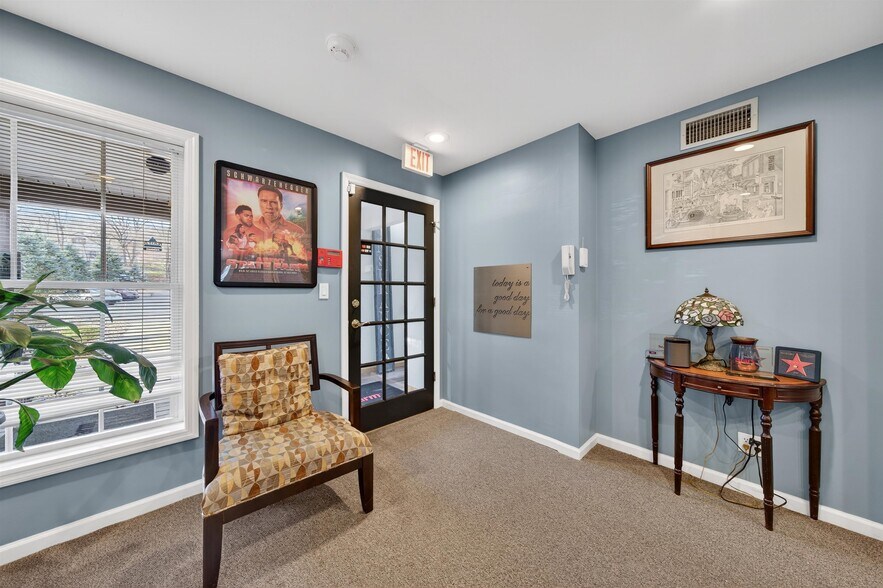 More Photos Of 531 Route 32, Highland Mills Office For Sale