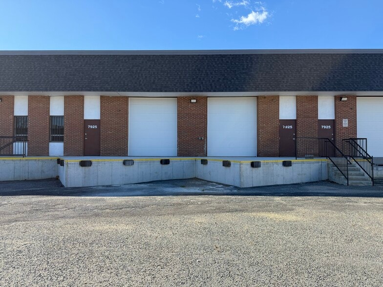 More Photos Of 7925-7929 Parston Dr, District Heights Warehouse For Sale