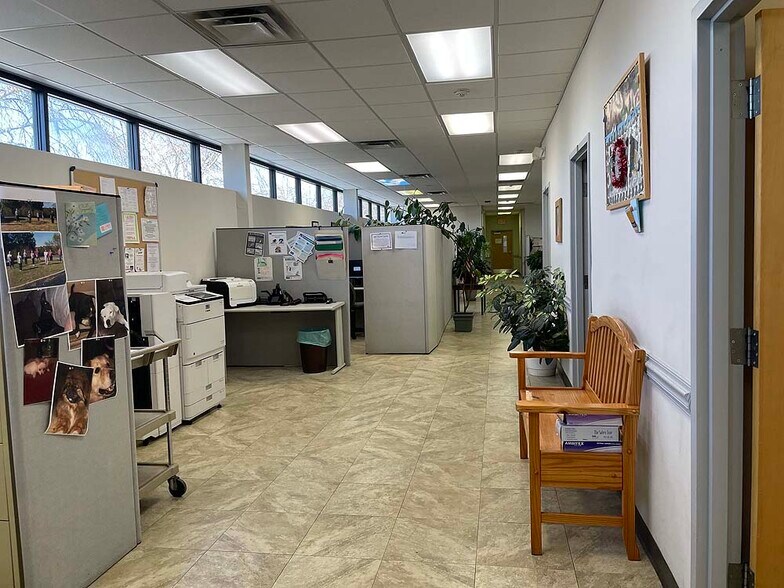 More Photos Of 498 Industrial Dr, Bristol Warehouse For Sale