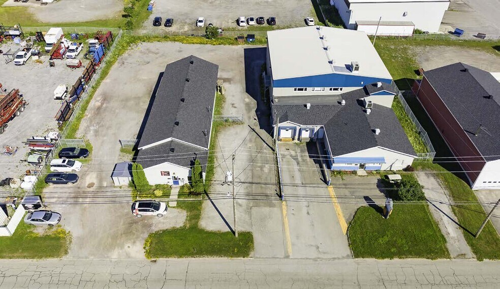 More Photos Of 470 Rue Jean-Marie-Leblanc, Rimouski Warehouse For Sale