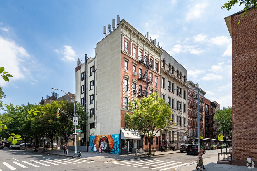 More Photos Of 64 MacDougal St, New York Apartments For Lease
