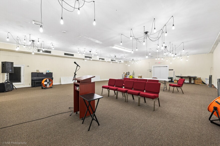 More Photos Of 680 Superior St, Opa-locka Lodge Meeting Hall For Sale