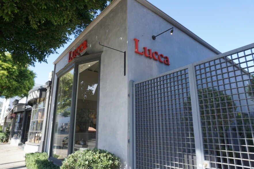More Photos Of 744 N La Cienega Blvd, Los Angeles Storefront Retail Office For Lease
