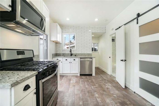 More Photos Of 531 N Virginia Ct, Long Beach Apartments For Sale