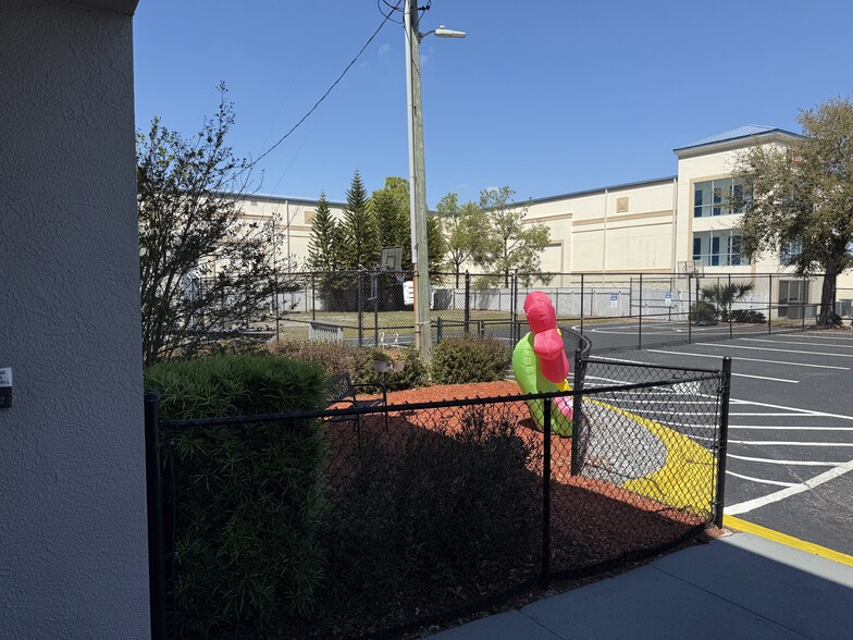 More Photos Of 1511 S US Highway 301, Tampa Office For Sale