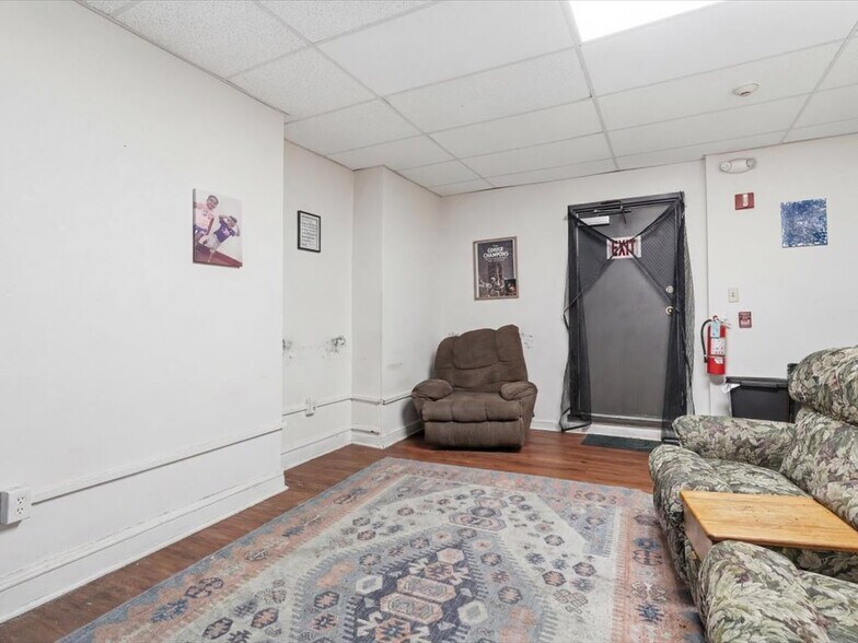 More Photos Of 215 S Braddock Ave, Pittsburgh Apartments For Sale