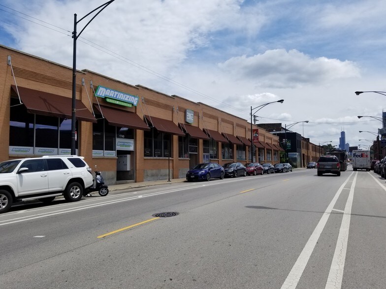 More Photos Of 1731-1749 N Elston Ave, Chicago General Retail For Lease