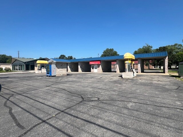 Primary Photo Of 410 W Lincoln St, Tullahoma Carwash For Sale