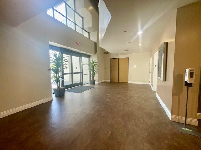 More Photos Of 10737 Laurel St, Rancho Cucamonga Medical For Lease