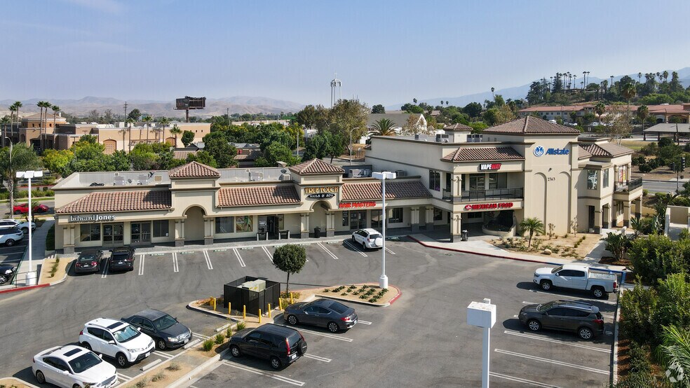 More Photos Of 2363 California Ave, Corona Storefront Retail Office For Lease