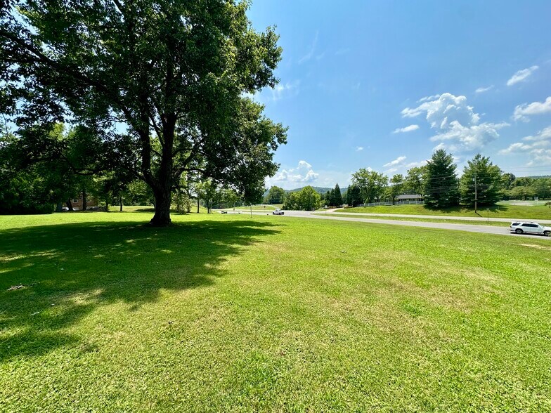 More Photos Of 2055 Highway 12 S, Ashland City Land For Sale