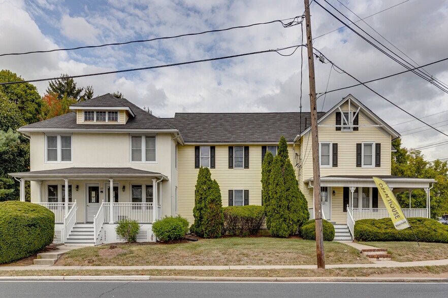 More Photos Of 221 S Main St, Flemington Office For Lease