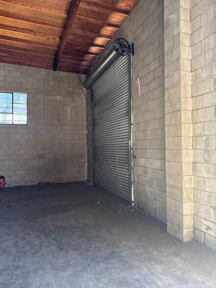 More Photos Of 8024 Allport Ave, Santa Fe Springs Manufacturing For Lease