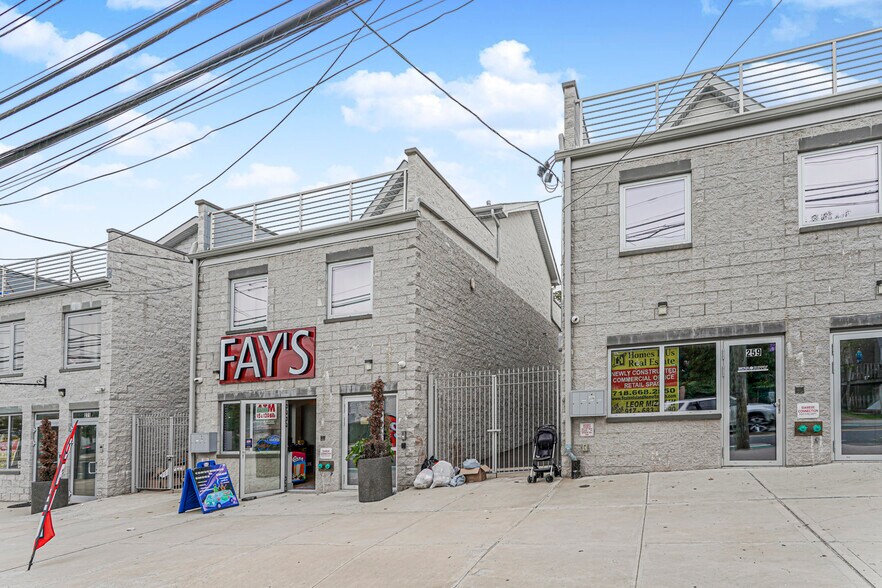 Primary Photo Of 265 Walker St, Staten Island Storefront Retail Residential For Lease