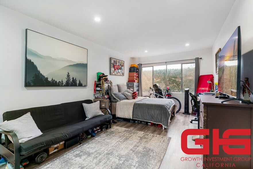 More Photos Of 259 N Euclid Ave, Pasadena Apartments For Sale