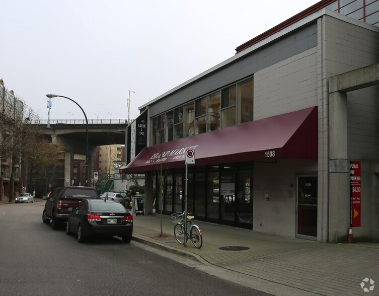 More Photos Of 1502-1508 W 2nd Ave, Vancouver Storefront Retail Office For Lease