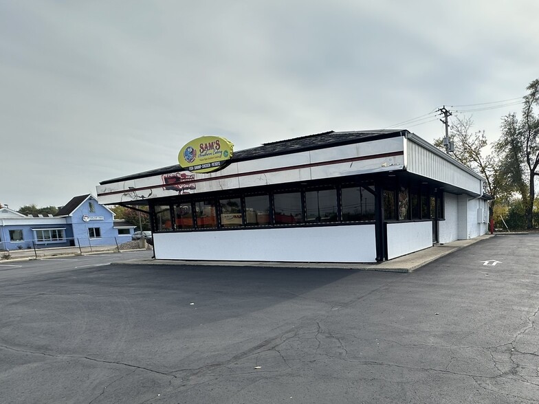 Primary Photo Of 2835 Washtenaw Ave, Ypsilanti Restaurant For Lease