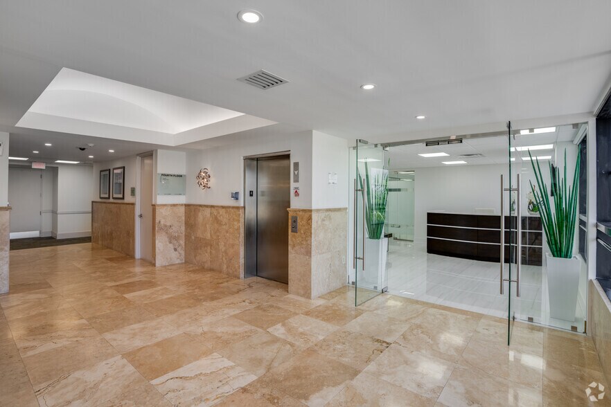 More Photos Of 4960 SW 72nd Ave, Miami Medical For Lease