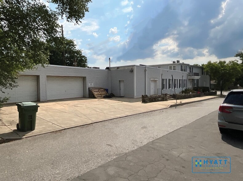 More Photos Of 6005-6009 Harford Rd, Baltimore Cemetery Mausoleum For Sale