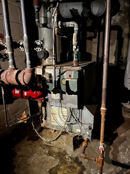 More Photos Of 7948 S Dobson Ave, Chicago Apartments For Sale