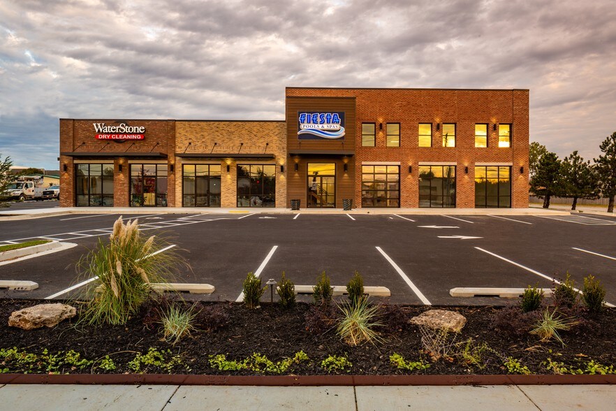 More Photos Of 9241 S Sheridan Rd, Tulsa General Retail For Lease