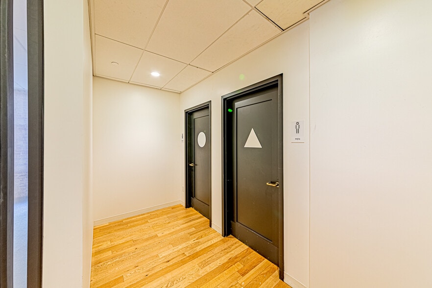 More Photos Of 510-514 S Broadway, Los Angeles Office For Sale