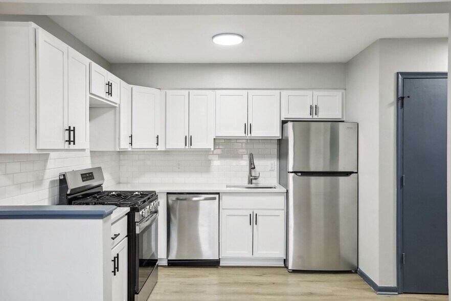 More Photos Of 3606 E 34th St, Minneapolis Apartments For Sale