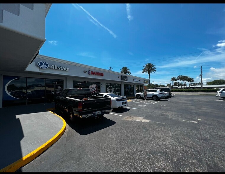 More Photos Of 469 Atlantic Blvd, Atlantic Beach Storefront For Lease