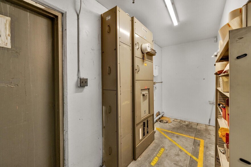 More Photos Of 6920 Hermosa Cir, Buena Park Warehouse For Sale