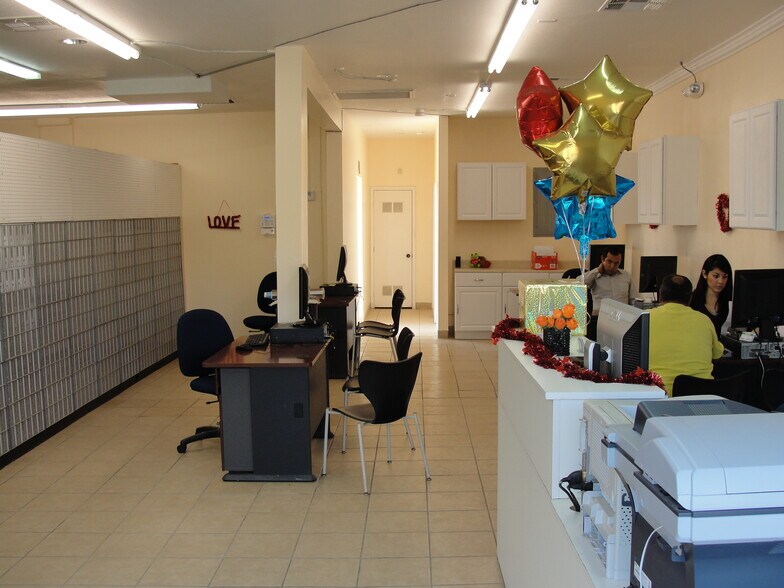 More Photos Of 717-723 S Imperial Ave, Calexico Fast Food For Sale