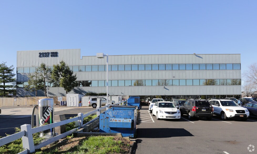 More Photos Of 2137 Welsh Rd, Philadelphia Medical For Sale