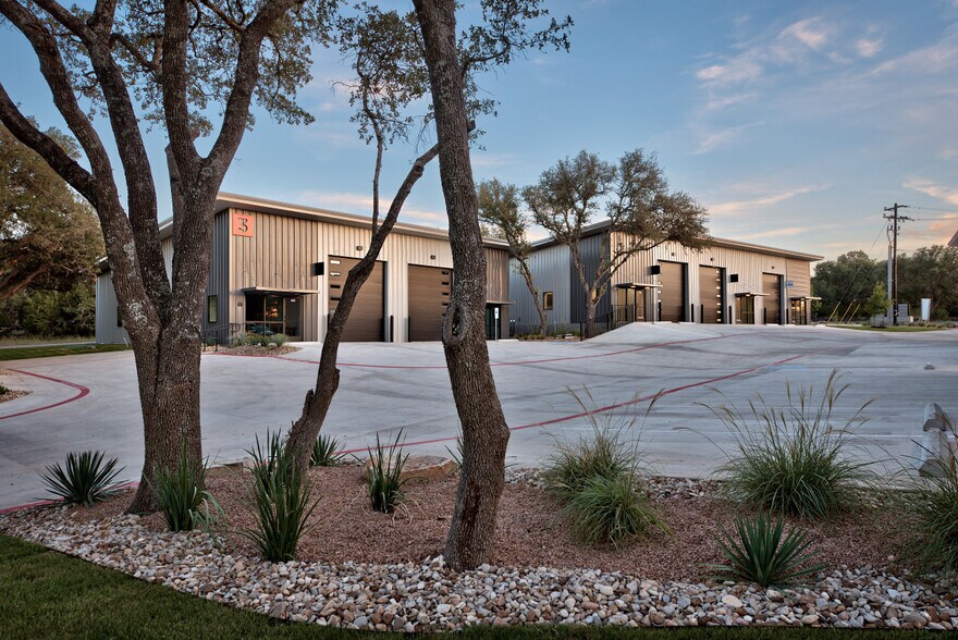 More Photos Of 205 Cantera Way, Georgetown Light Distribution For Sale