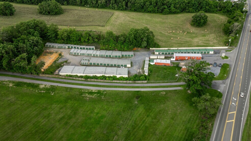 More Photos Of 1614 N Valley Pike, Rockingham Self Storage For Sale