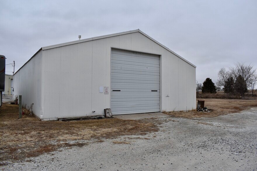 More Photos Of 110 30 St, Fremont Warehouse For Sale