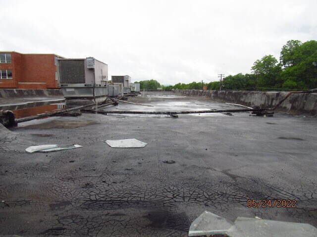 More Photos Of 301 N Washington St, Ardmore Distribution For Sale