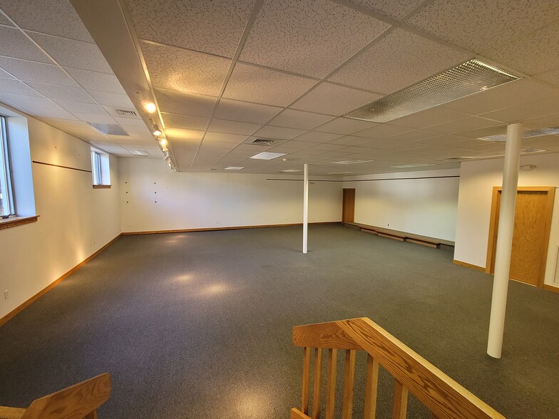 More Photos Of 73 Main St S, Woodbury Storefront Retail Office For Sale
