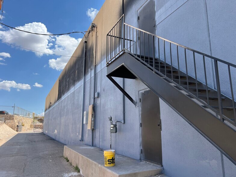 More Photos Of 1430 Bessemer Dr, El Paso Warehouse For Sale