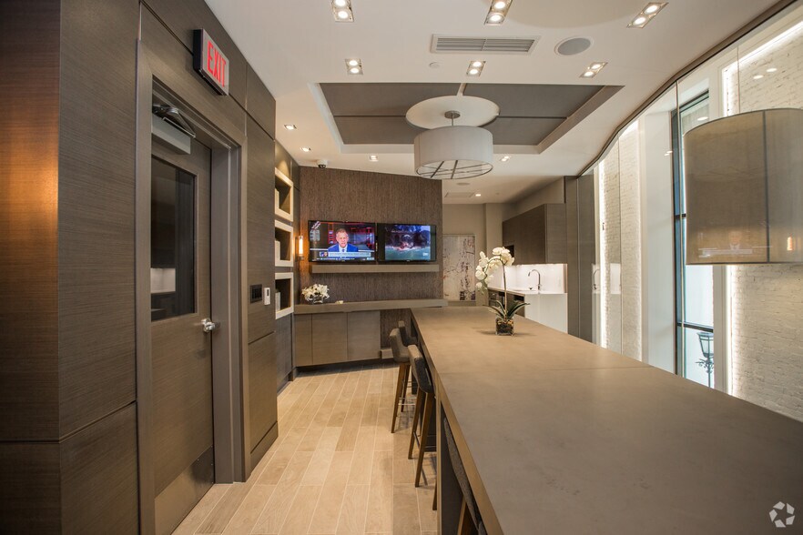 More Photos Of 3146 16th St NW, Washington Apartments For Sale