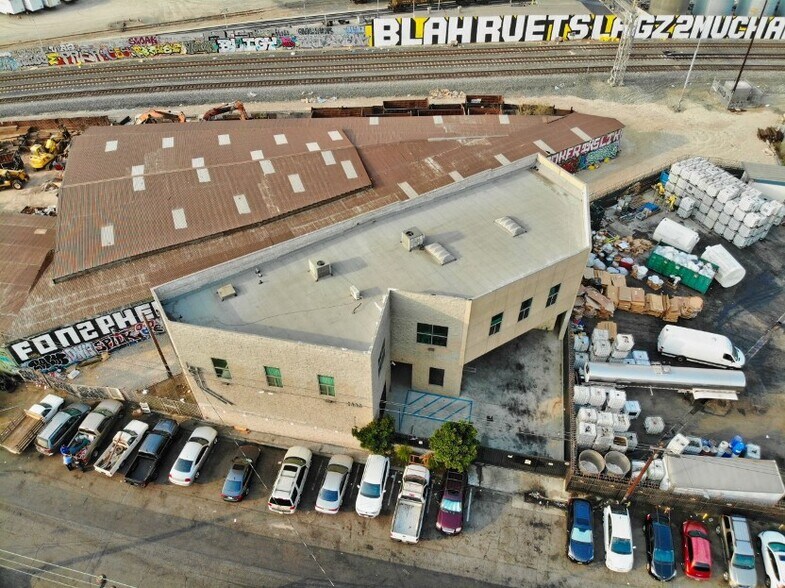 More Photos Of 2890 E Pico Blvd, Los Angeles Light Distribution For Lease