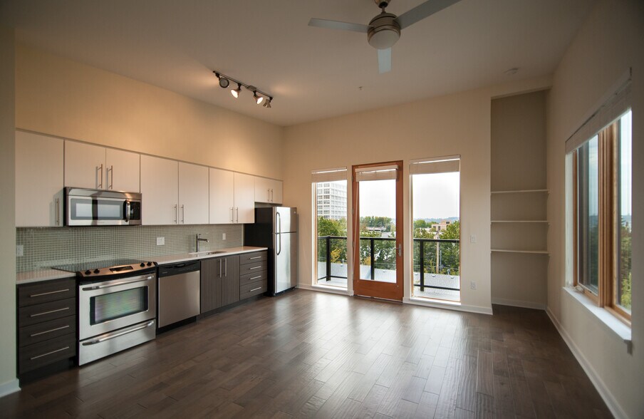 More Photos Of 2651 NW Thurman St, Portland Apartments For Sale