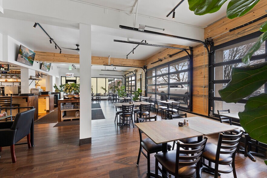 More Photos Of 400 N 4th St, Coeur d'Alene Storefront Retail Residential For Lease