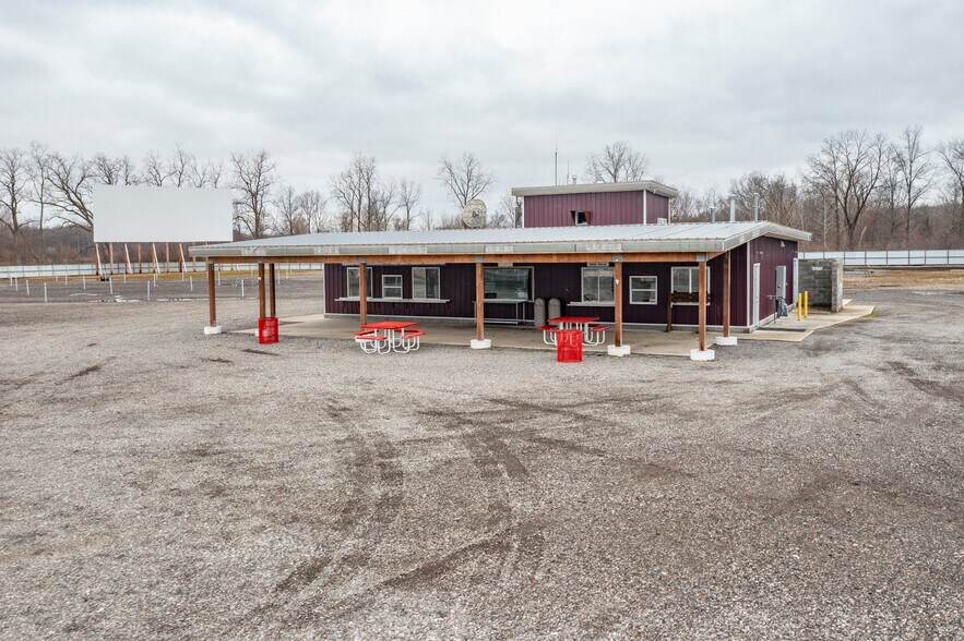More Photos Of 6501 N Monroe St, Monroe Movie Theatre For Sale