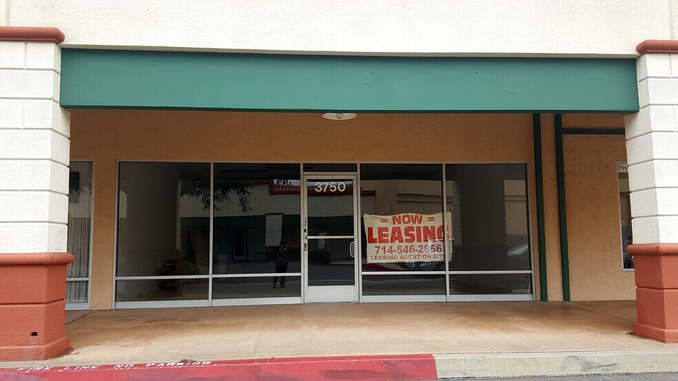 More Photos Of 3630-3774 S Bristol St, Santa Ana Unknown For Lease