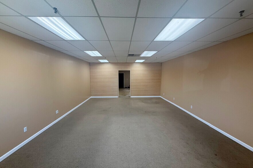 More Photos Of 650 Route 112, Port Jefferson Station Freestanding For Lease