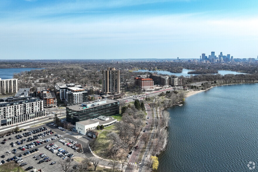 More Photos Of 3033 Excelsior Blvd, Minneapolis Medical For Lease