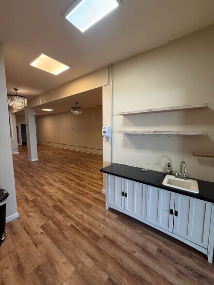 More Photos Of 33 E 4th Ave, San Mateo Office For Lease